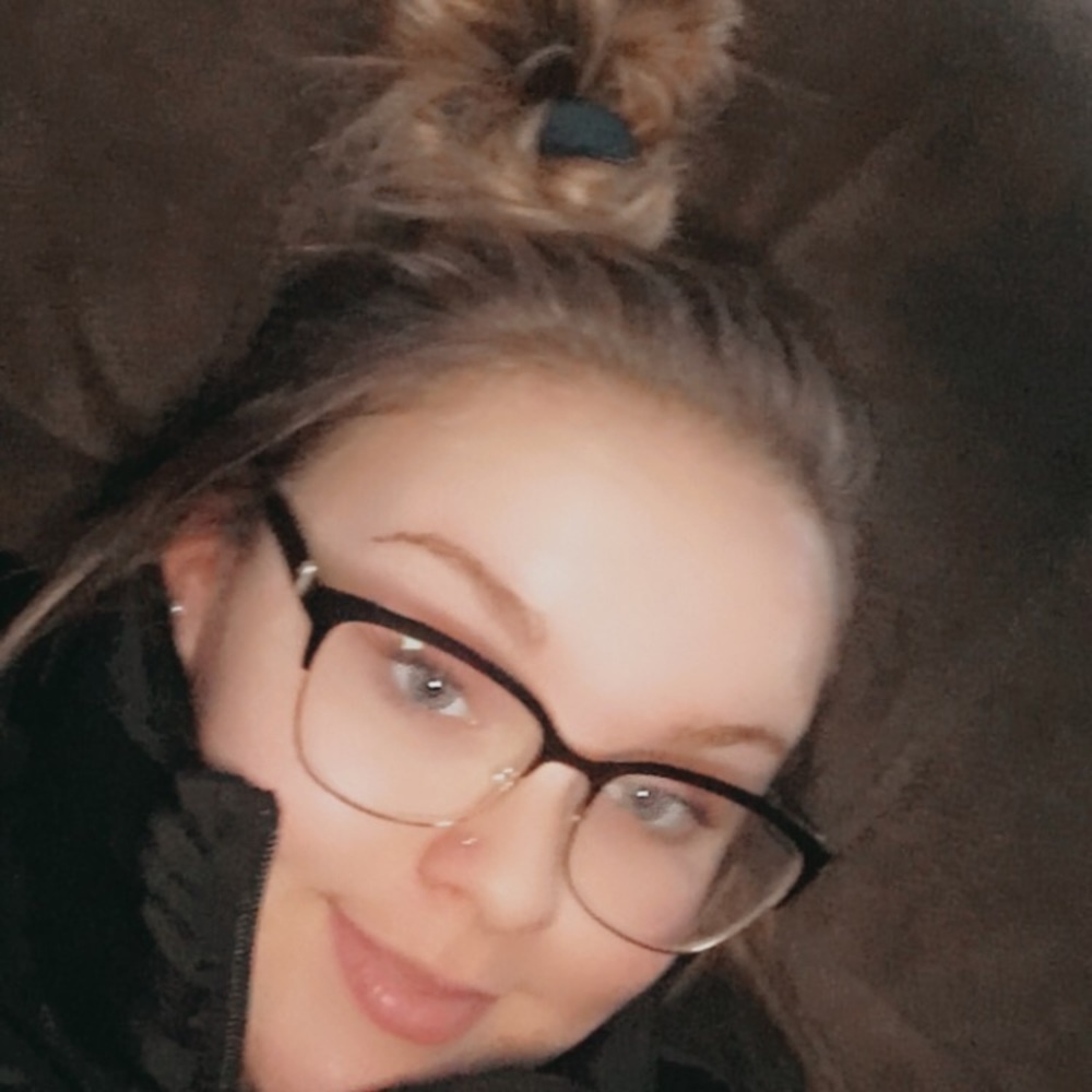 Meet your Posher, Meagan